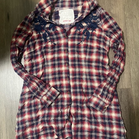 Johnny Was Tops - Johnny Was Button Down Flannel Floral Embroidered rodeo Top Size Small